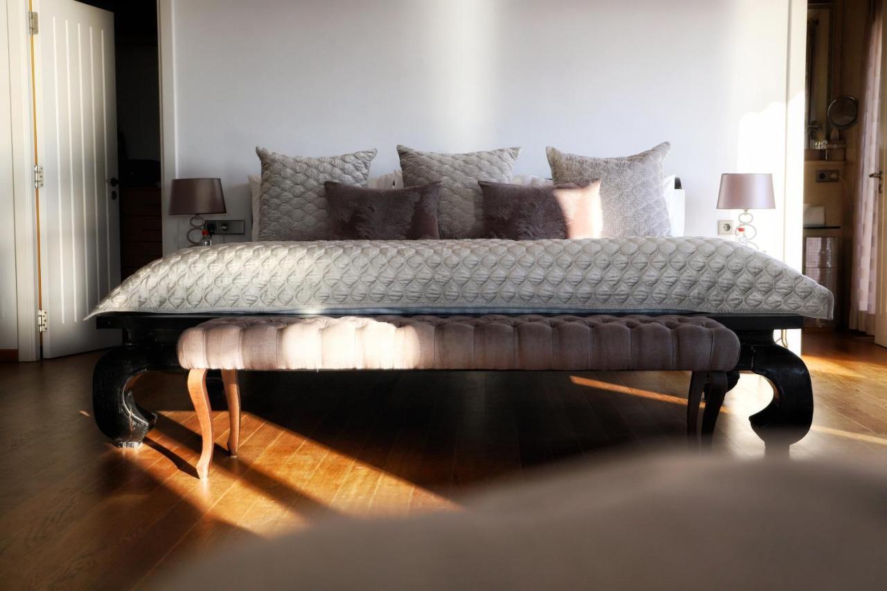 The By The House Bed and breakfast 3*