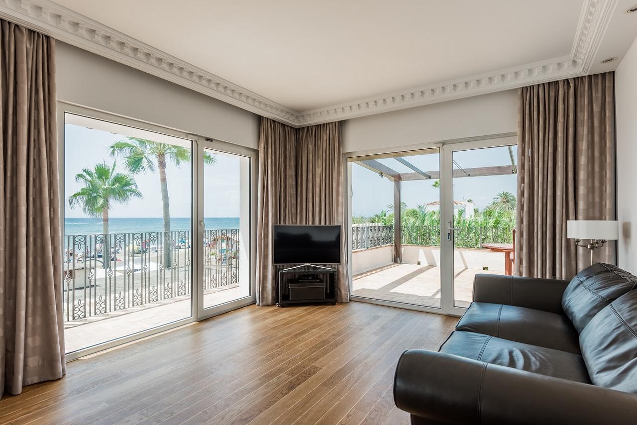 The By The House 3* Marbella
